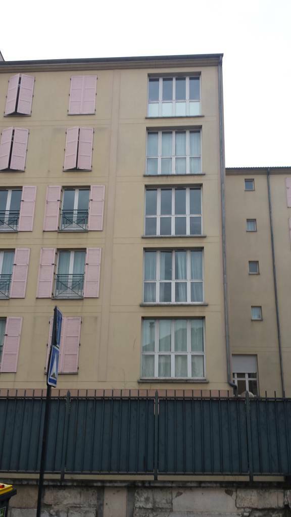 Saint-Denis (93200)