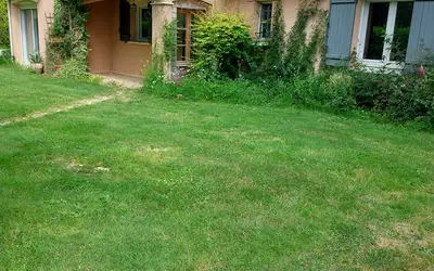 Saint-Estèphe (24360)
