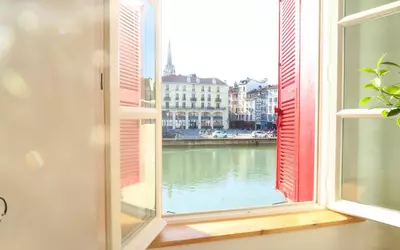 Bayonne
