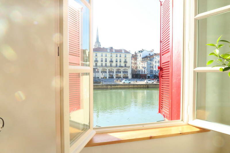 Bayonne