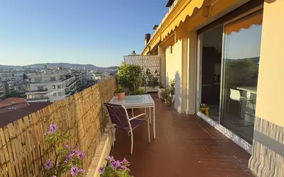 Nice (06000)