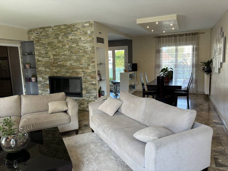 Chelles (77500)