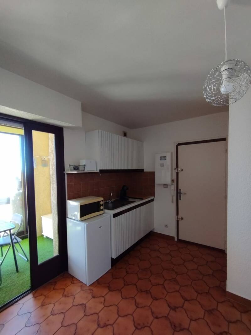 Fréjus (83600)