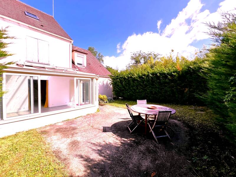 Montcourt-Fromonville (77140)