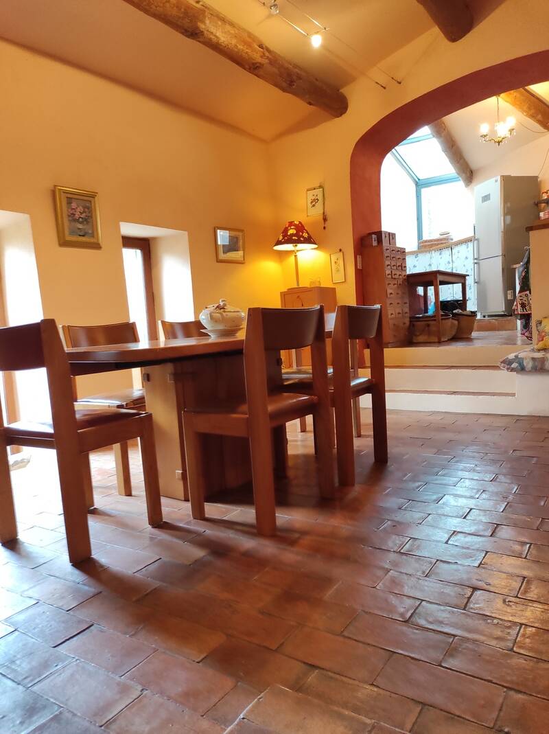 Saint-Martin-De-Castillon (84750)