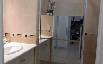 Fréjus (83600)
