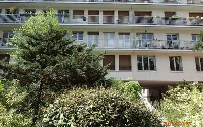 Paris 17E