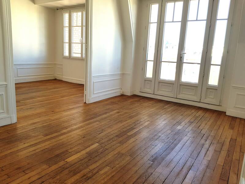 Bois-Colombes (92270)