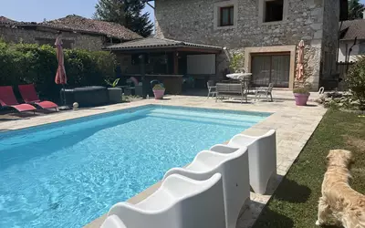 Saint-Étienne-De-Crossey (38960)