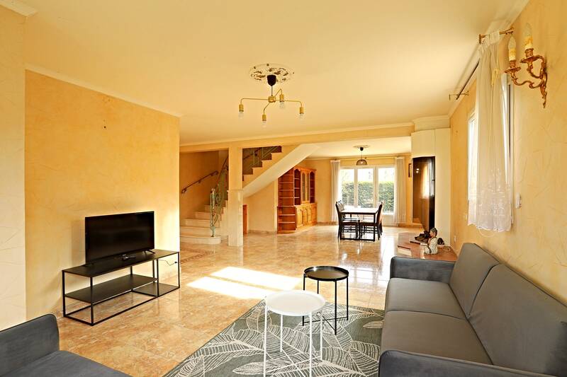 Bussy-Saint-Georges (77600)