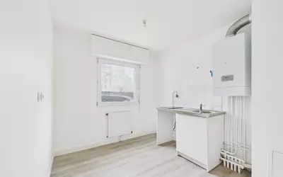 Nantes (44300)