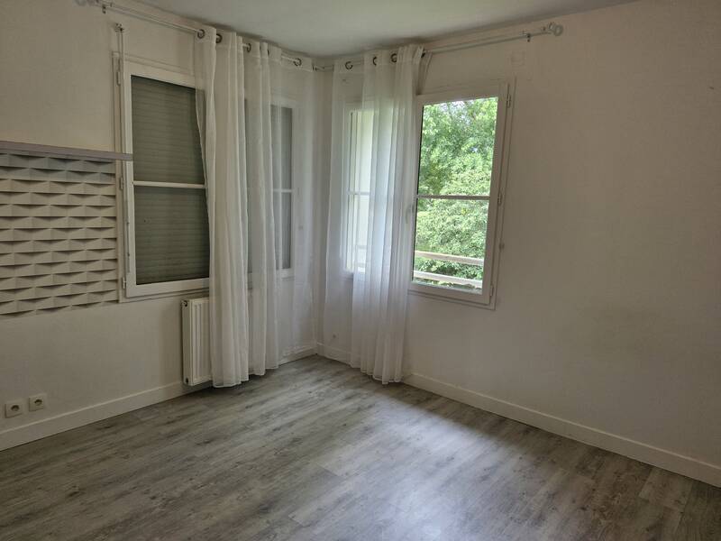 Bussy-Saint-Georges (77600)