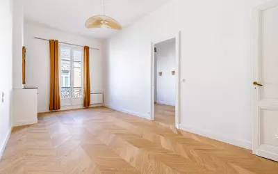 Bordeaux (33000)-St Seurin-Très Lumineux-