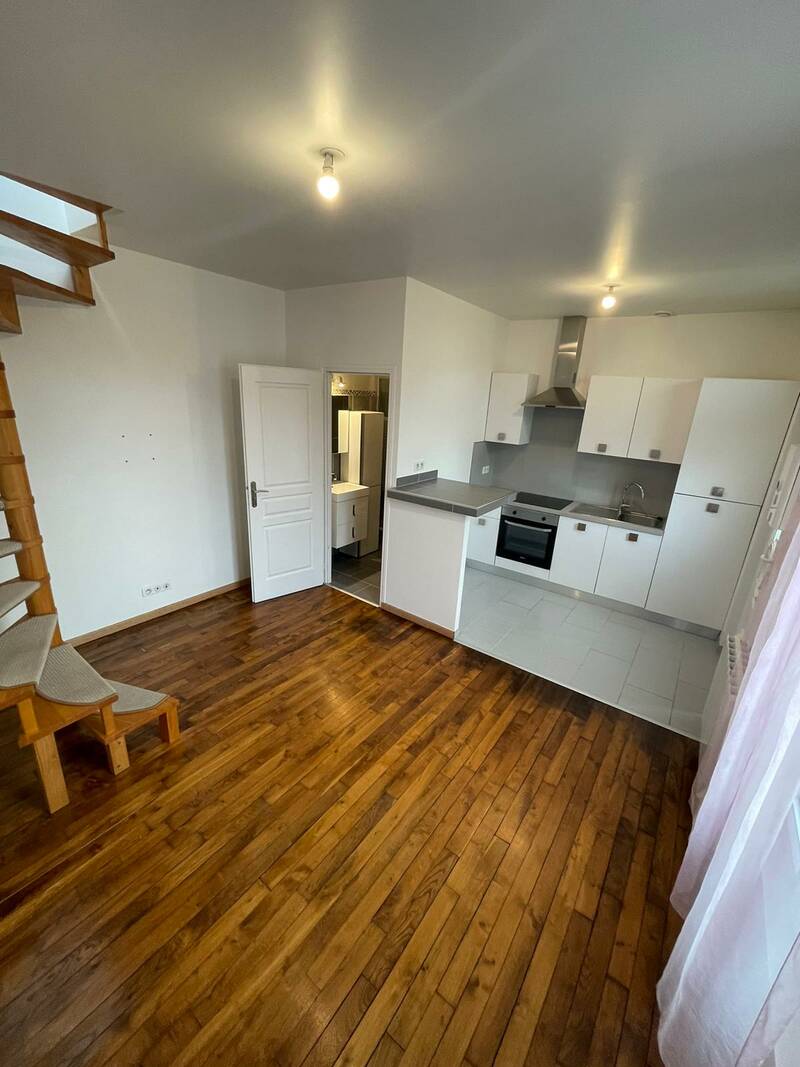 Bois-Colombes (92270)