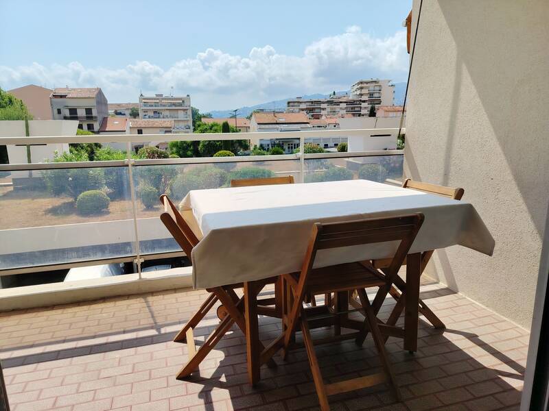 Cannes (06150)