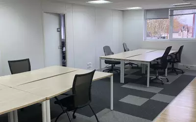 Bureaux Tout Équpés