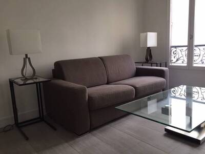 Location appartement 2 pièces Paris 2e