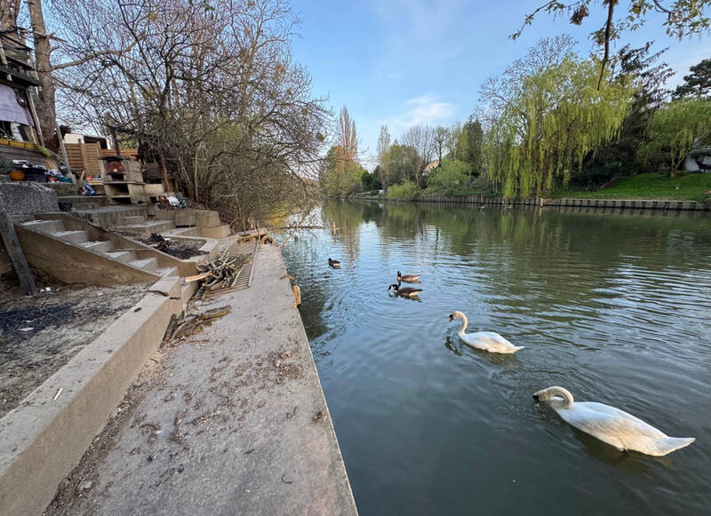 Vaux-Sur-Seine (78740)