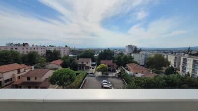Vente appartement 2 pièces Décines-Charpieu (69150)
