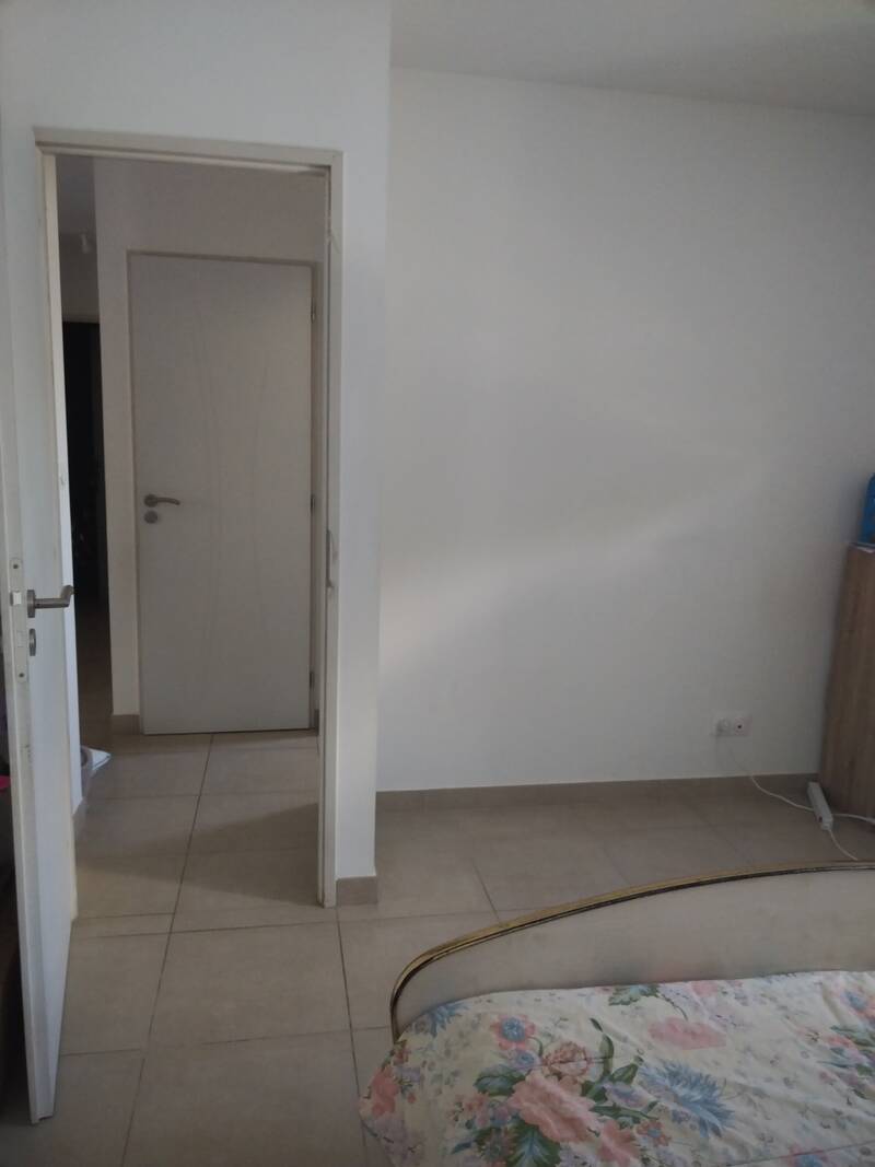 Tresques (30330)