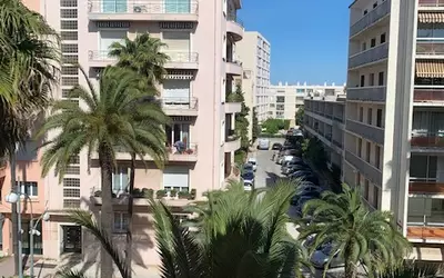 Hyères (83400)