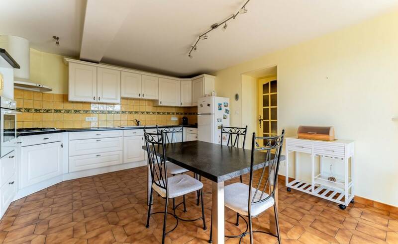 Thizy-Les-Bourgs (69240)