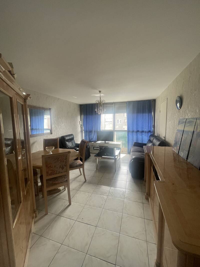 Villeneuve-La-Garenne (92390)