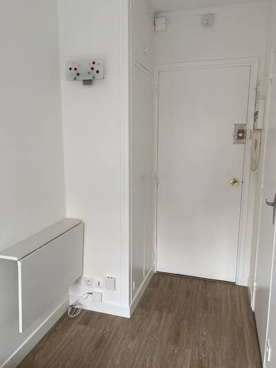 Location appartement studio Suresnes (92150)