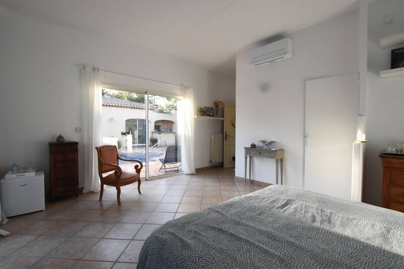 Saint-Cyr-Sur-Mer (83270)