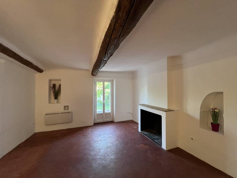 Apt (84400)