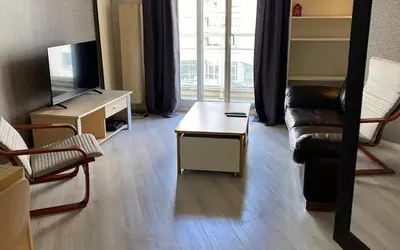 Puteaux (92800)