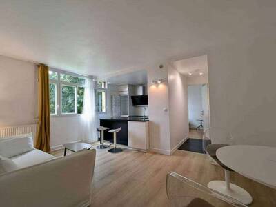 Location appartement 4 pièces Saint-Cloud (92210)