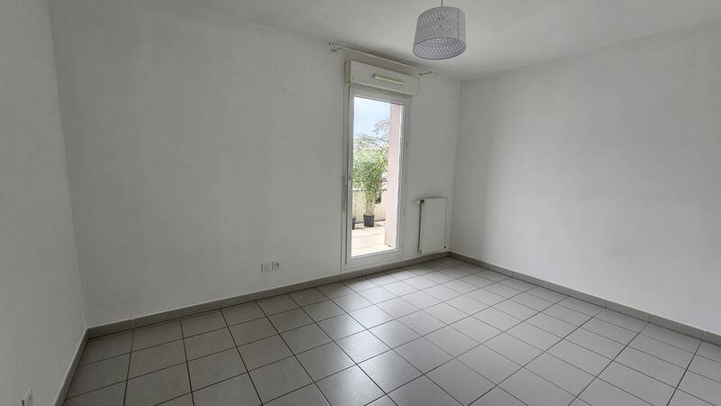 Oullins (69600)