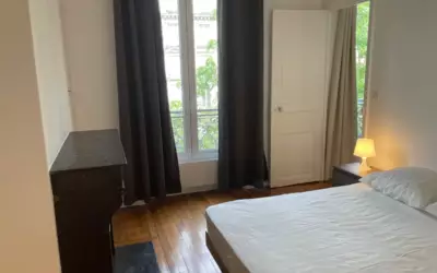 Paris 11E