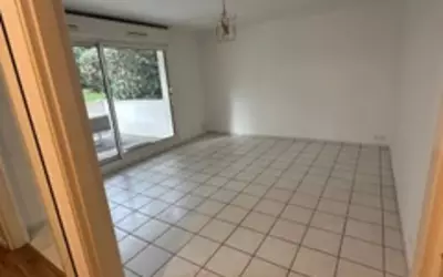 Nantes (44000)