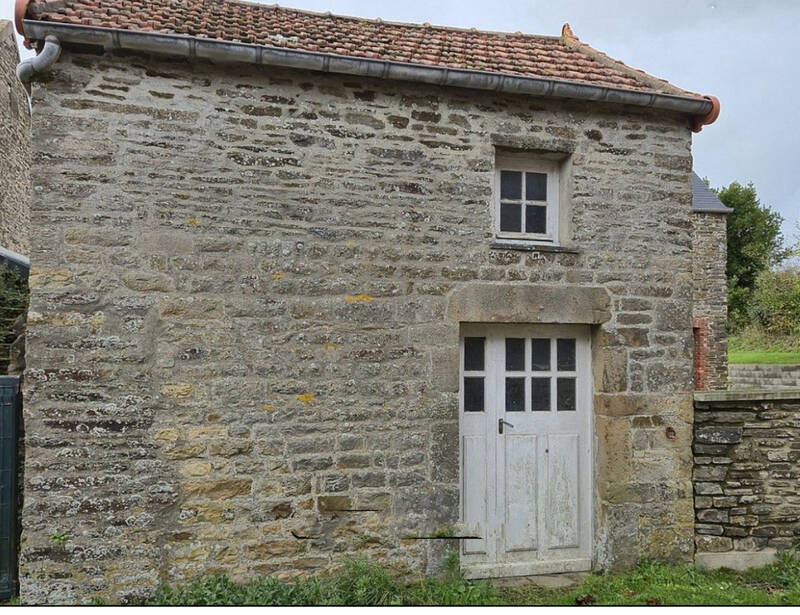 Les Moitiers-D'allonne (50270)