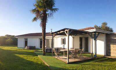 Vente maison 7 pièces Civrac-en-Médoc (33340)