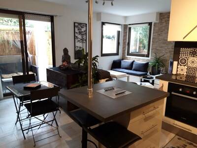 Location appartement studio Cannes (06)
