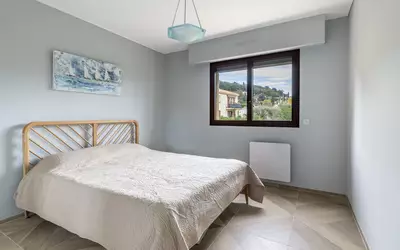 Vence (06140)