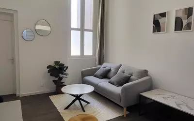 Toulon (83000)