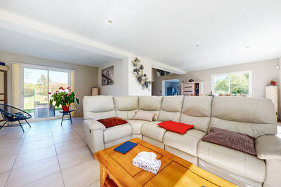 Vente maison 7 pièces Fontcouverte (17100)