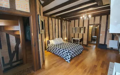Tours (37000)
