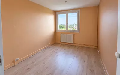 Troyes (10000)
