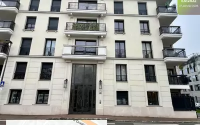 Issy-Les-Moulineaux (92130)