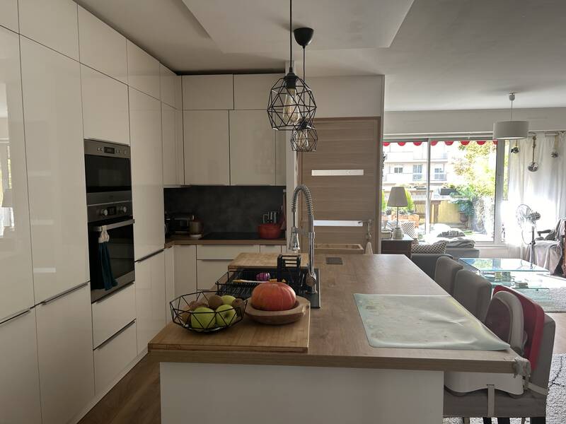Issy-Les-Moulineaux (92130)