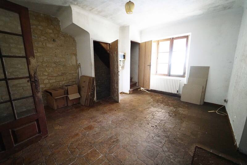 Calès (46350)