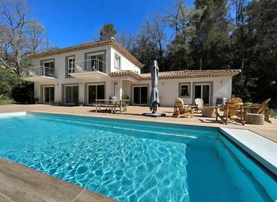 Vente maison 6 pièces Nans-les-Pins (83860)