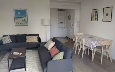 Nantes (44000)