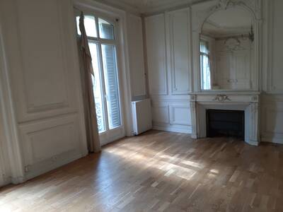 Location appartement 3 pièces Paris 11e