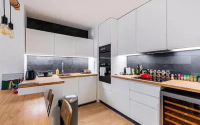 Issy-Les-Moulineaux (92130)
